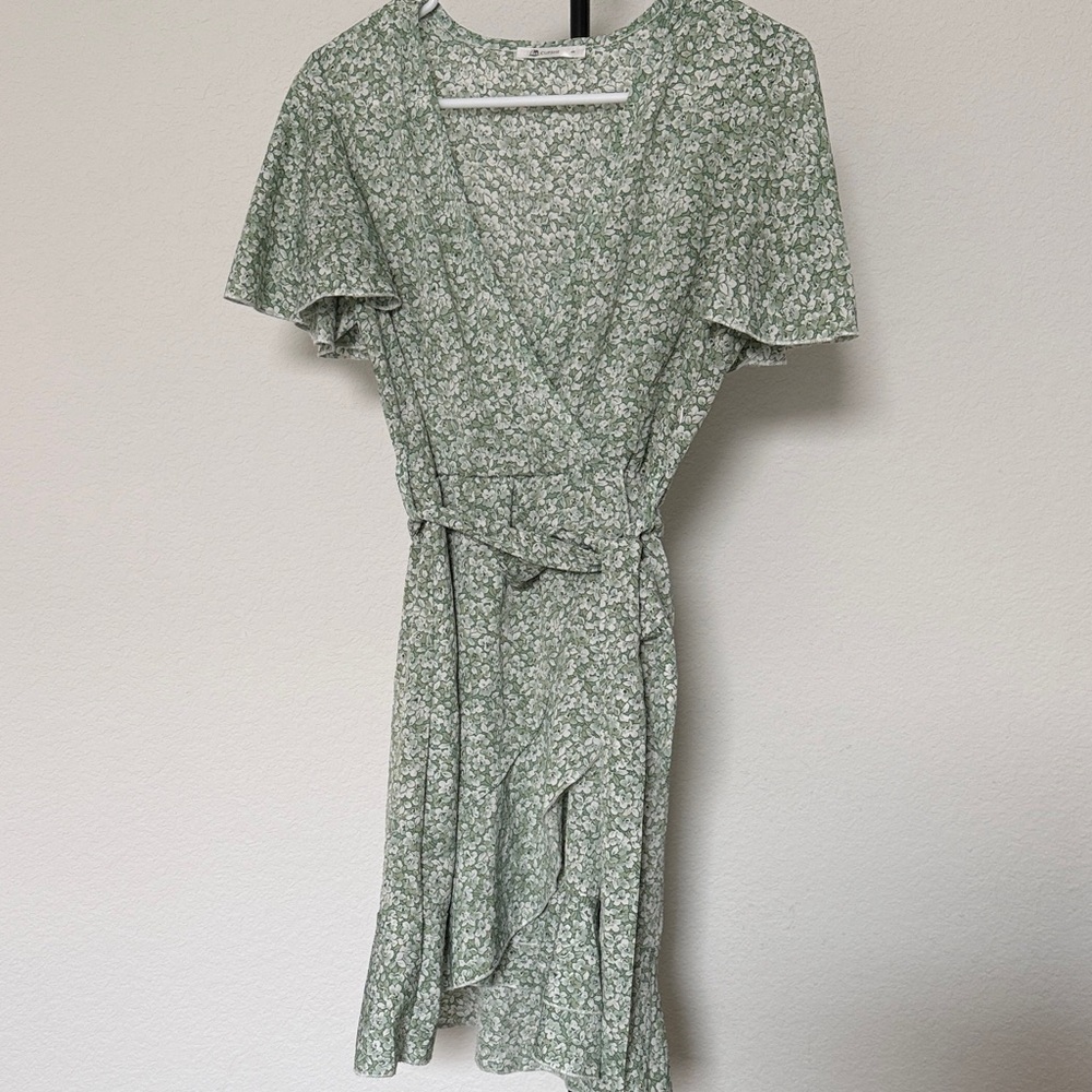 Cupshe Green Floral Mini Dress